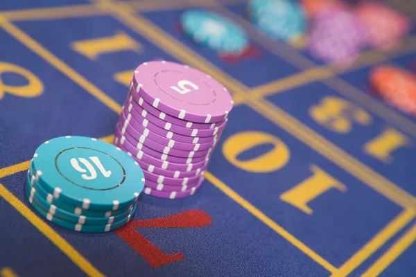 Fortune Tiger cascading reels slot game interface on fuji388 showing grid layout and symbol matches